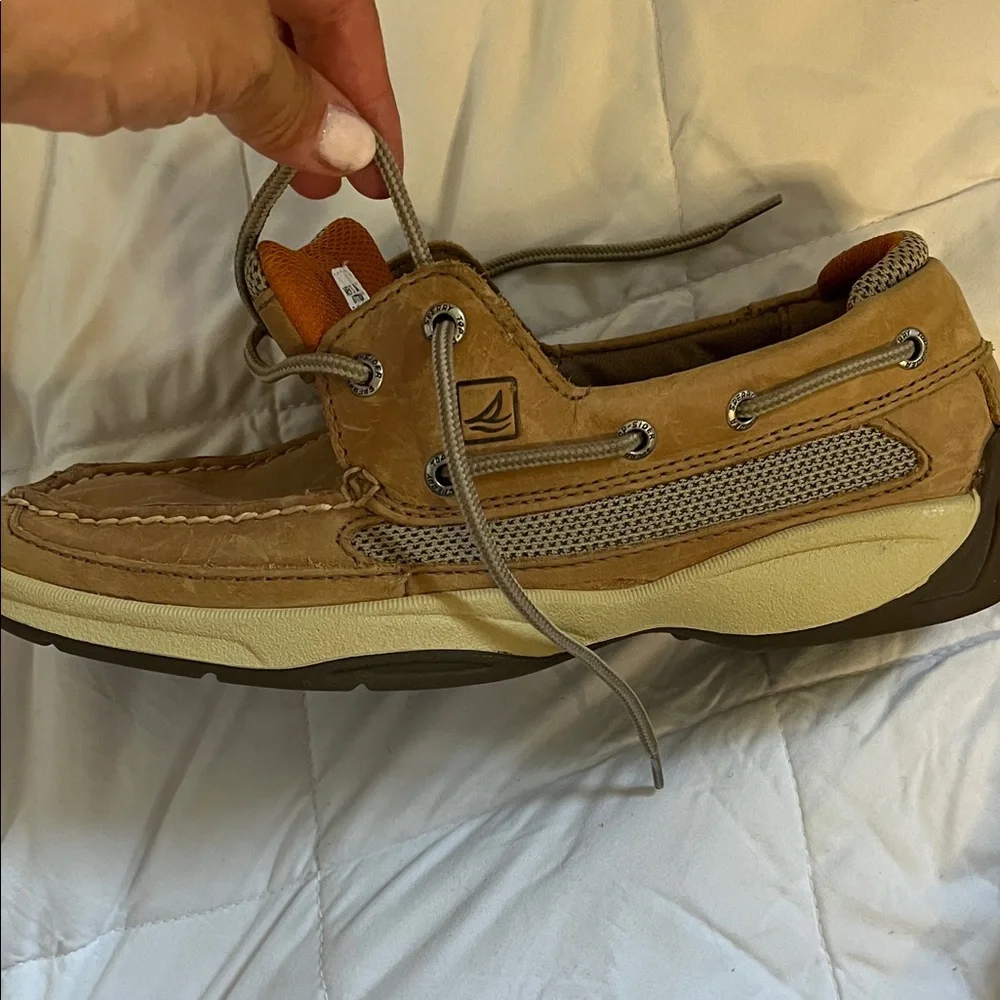 Sperry Men’s Brown Leather Moccasin-Style Boat Shoes